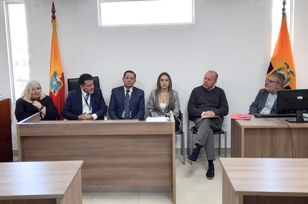 Foto de las autoridades